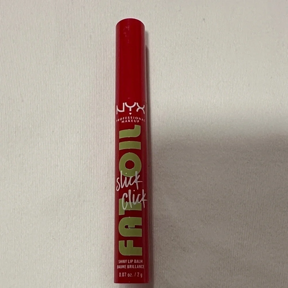 3/$15 🌸 NYX Fat Oil Lip Balm in Vibrant Red